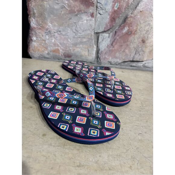 Vera Bradley Women's Size 10 Navy Blue Print Design Thongs Flip Flop Sandals - Picture 2 of 10